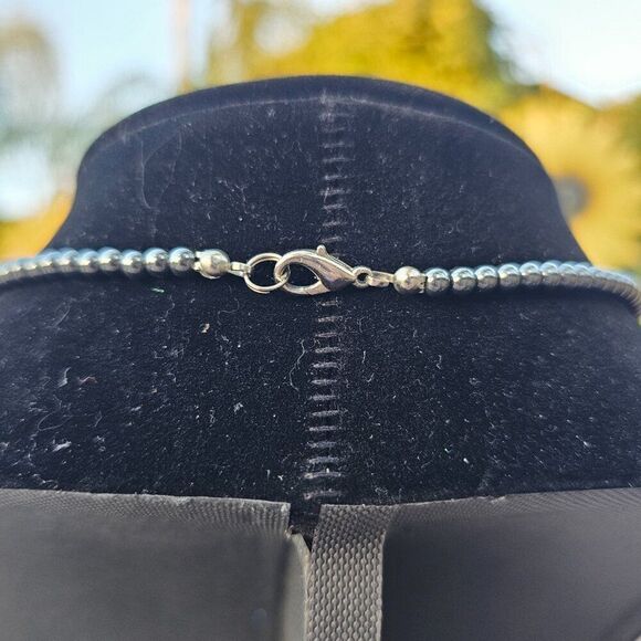 Vintage 1980s Hematite Statement Necklace - Picture 3 of 3